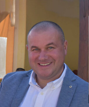 Iztok Vozelj